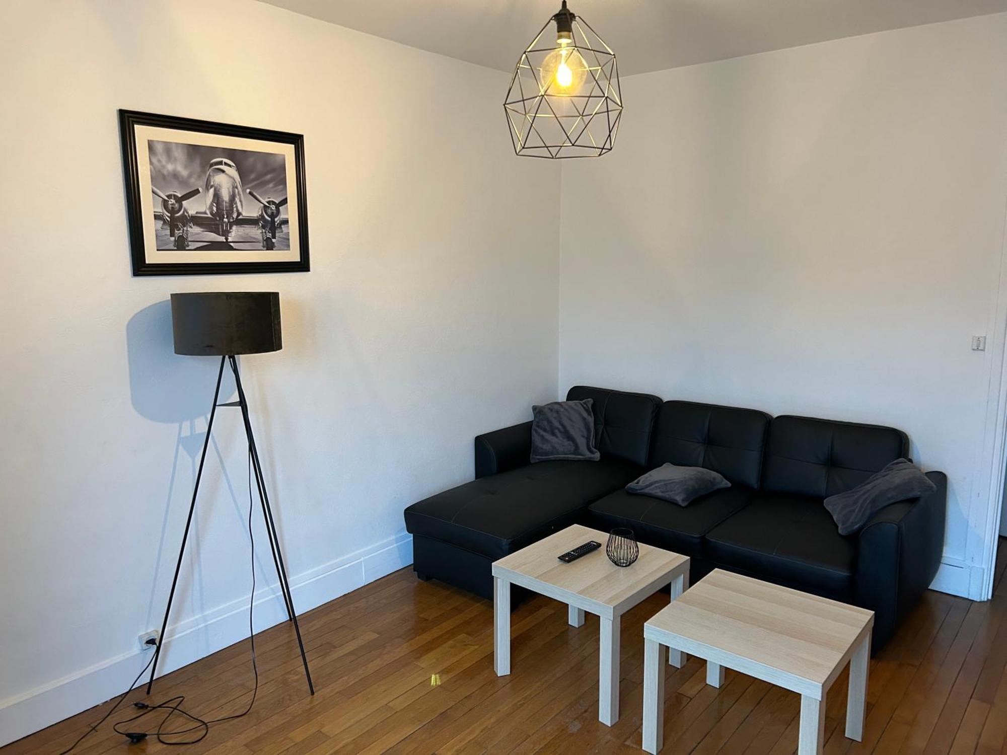 Hubert Apartment Carignan Екстериор снимка